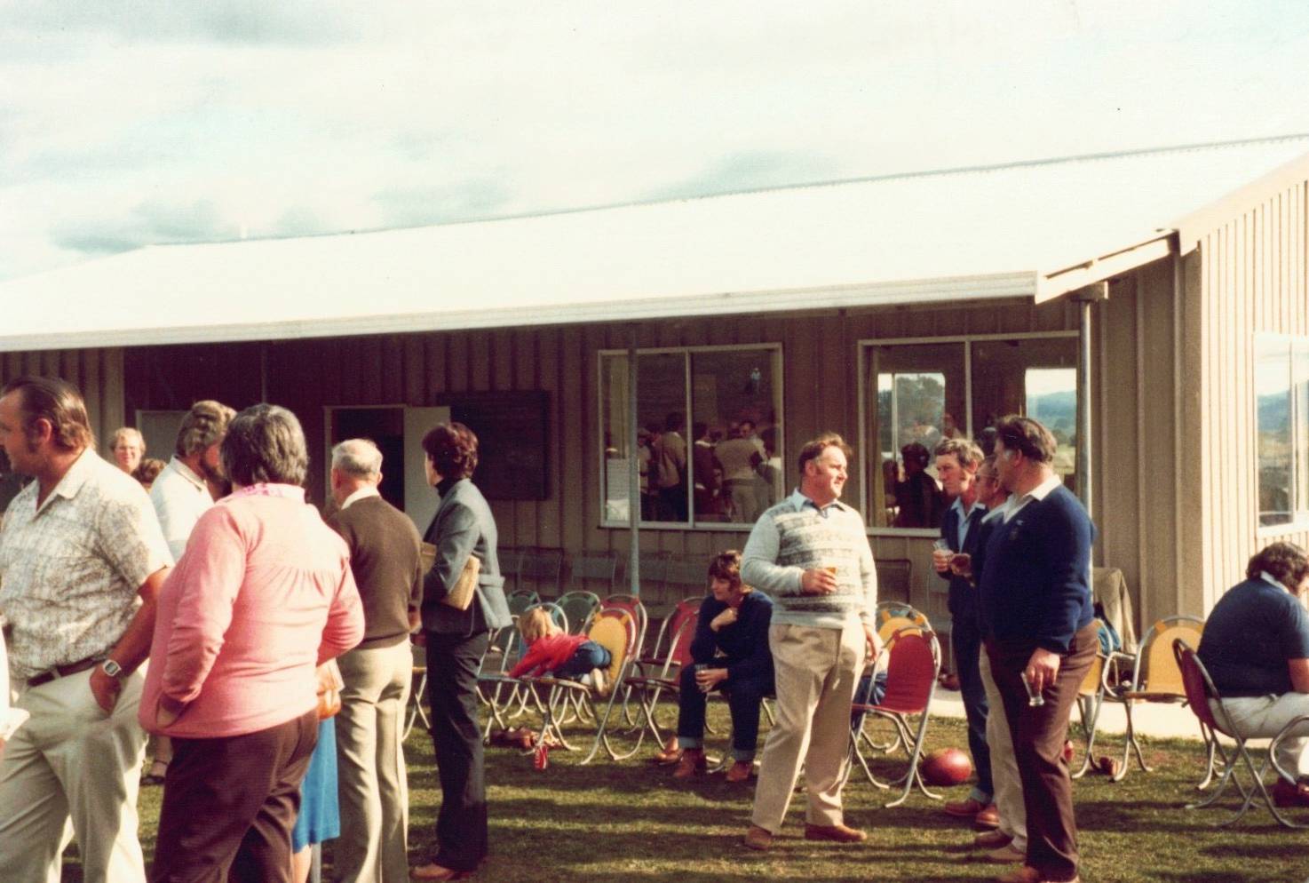 1983 Clubhouse Opening(1) Clubhouse opening in 1983
